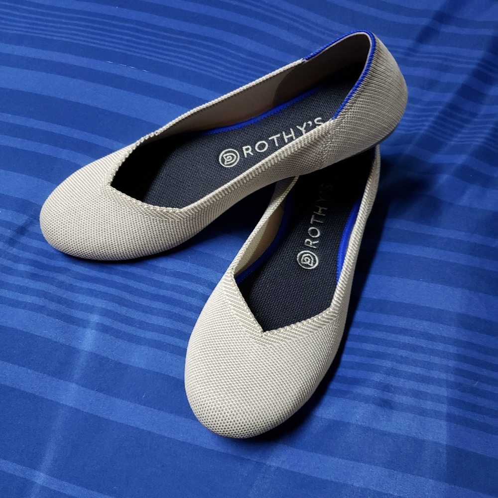 Rothy's Round Toe Flats in Birdseye Flax